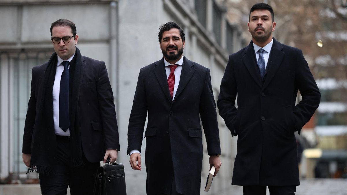 La primera campaña autonómica de Alvise: entre el frío, la demagogia y los tribunales