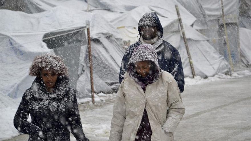 Unas 300 personas llegan a Lesbos en un día, la mayor cifra desde 2016