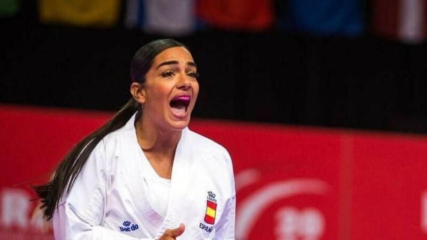 María Torres, del fracaso a la gloria en seis meses