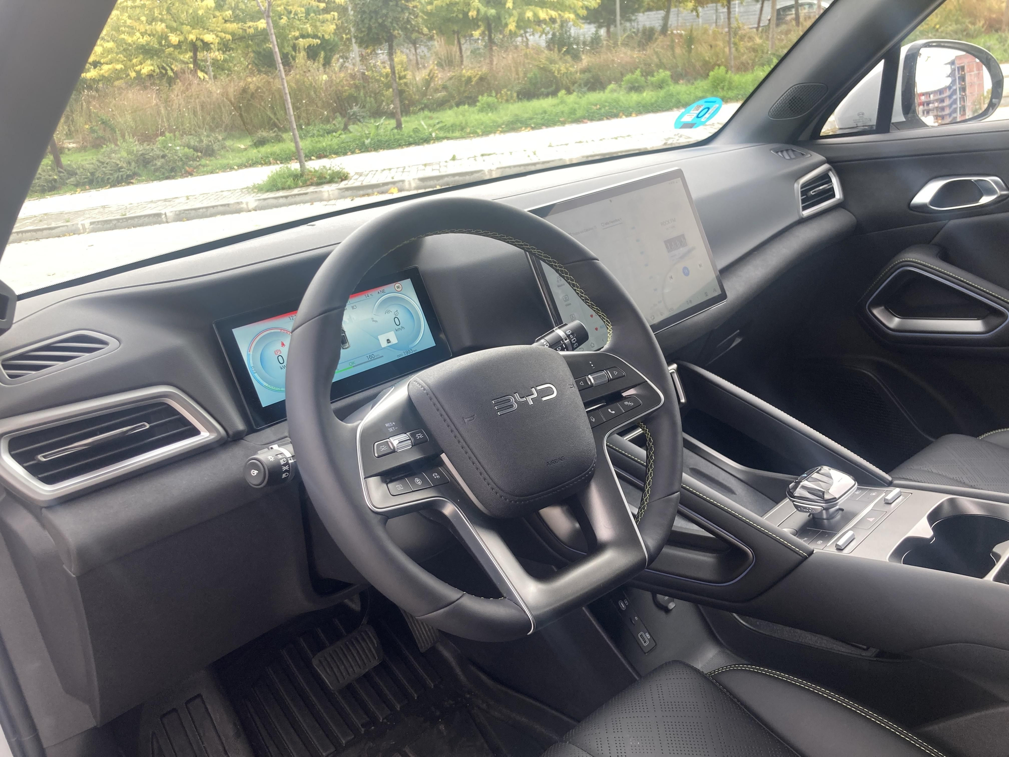 Painel do modelo chinês.