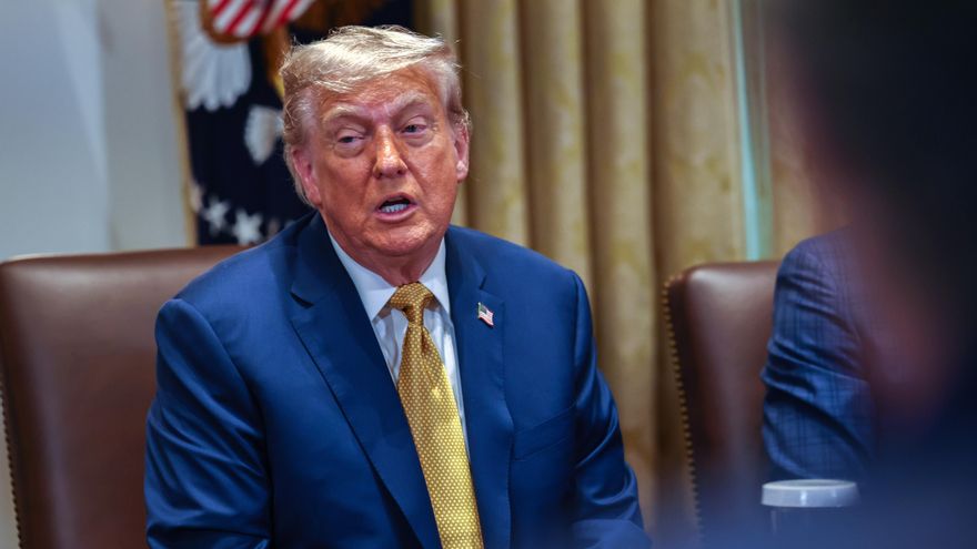 Trump afirma que Putin dice "muchas tonterías" sobre Ucrania