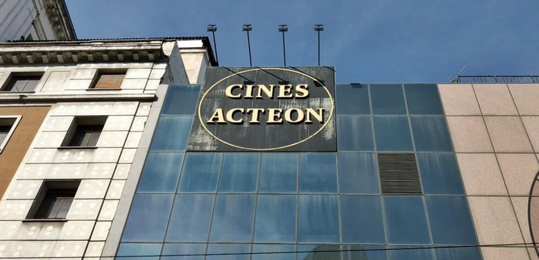 Fachada de los Cines Acteón en la calle Montera