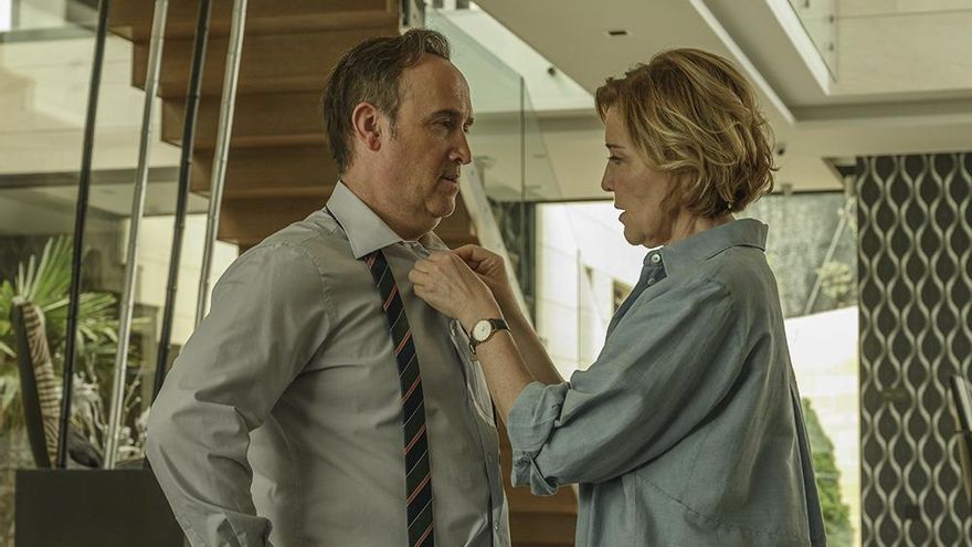 HBO Max lanza el tráiler de 'Venga Juan', con una trama de corrupción y Carlos Baute como "Chayanne"