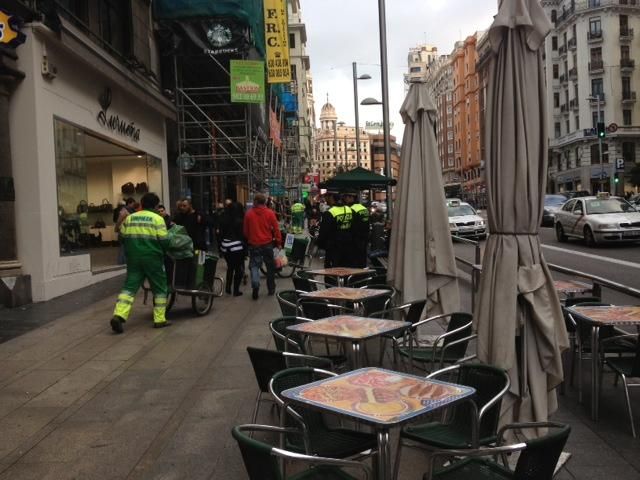Tercer día de la huelga indefinida de operarios de limpieza viaria en Madrid.
