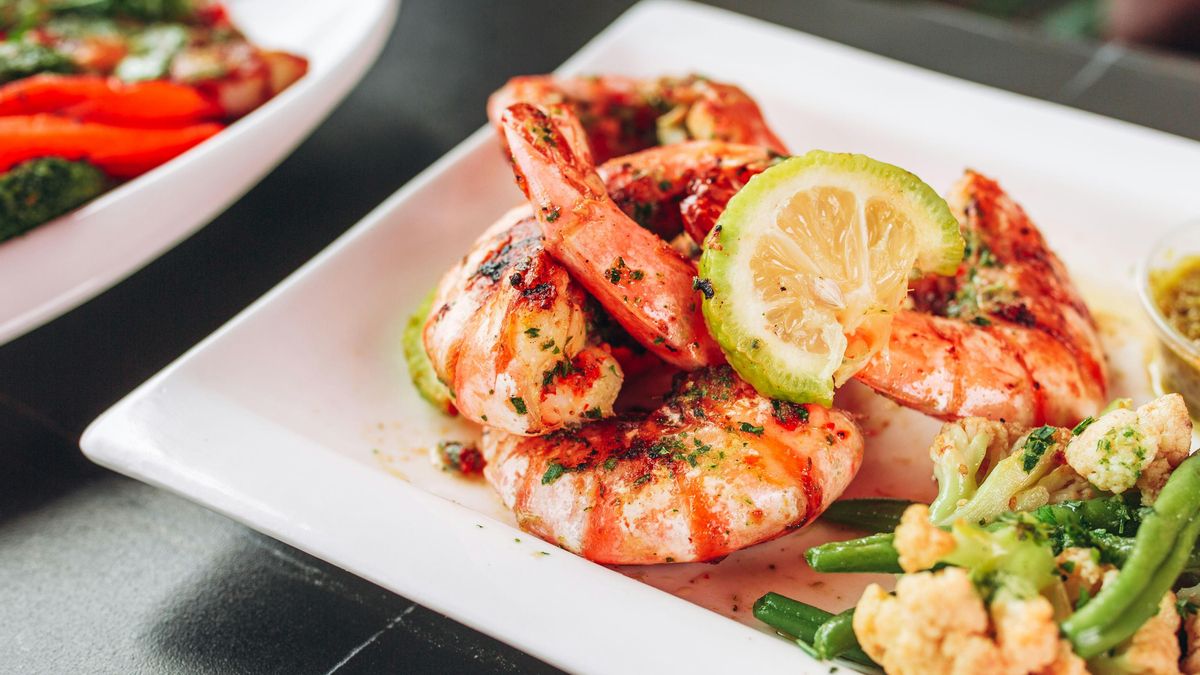 Las gambas a la plancha no requieren de ingredientes adicionales.