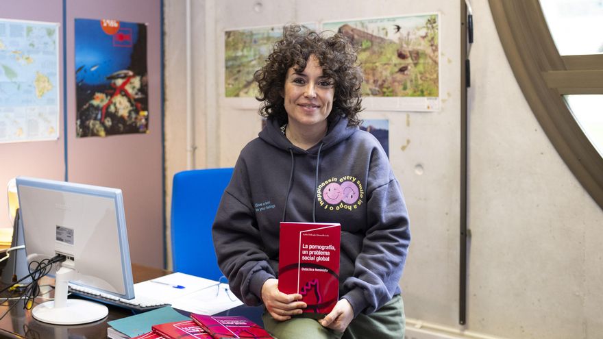 Los riesgos de la pornografía: “Está generando un clima de permisividad a la violencia sexual entre los jóvenes”