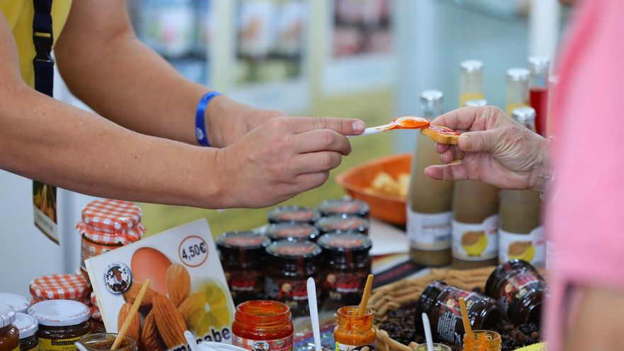 Quesos, vinos, mermeladas, plátanos, pescado y gofio en la segunda jornada de la Feria Gran Canaria Me Gusta