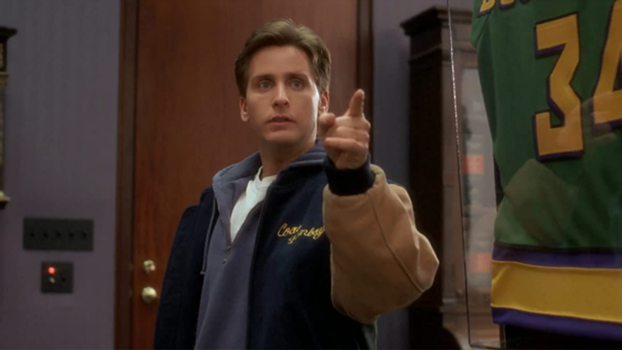 Emilio Estévez, en una escena de 'Somos los mejores'