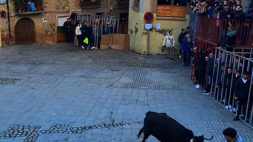 Denuncian la presencia de menores, "incluso bebés", en los encierros de un pueblo de La Rioja