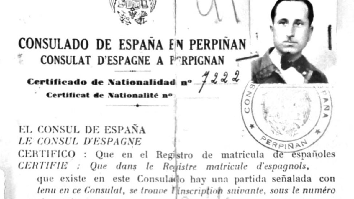 Certificado de nacionalidad española de Luis expedido por el Consulado de España en Perpiñán en octubre de 1941.