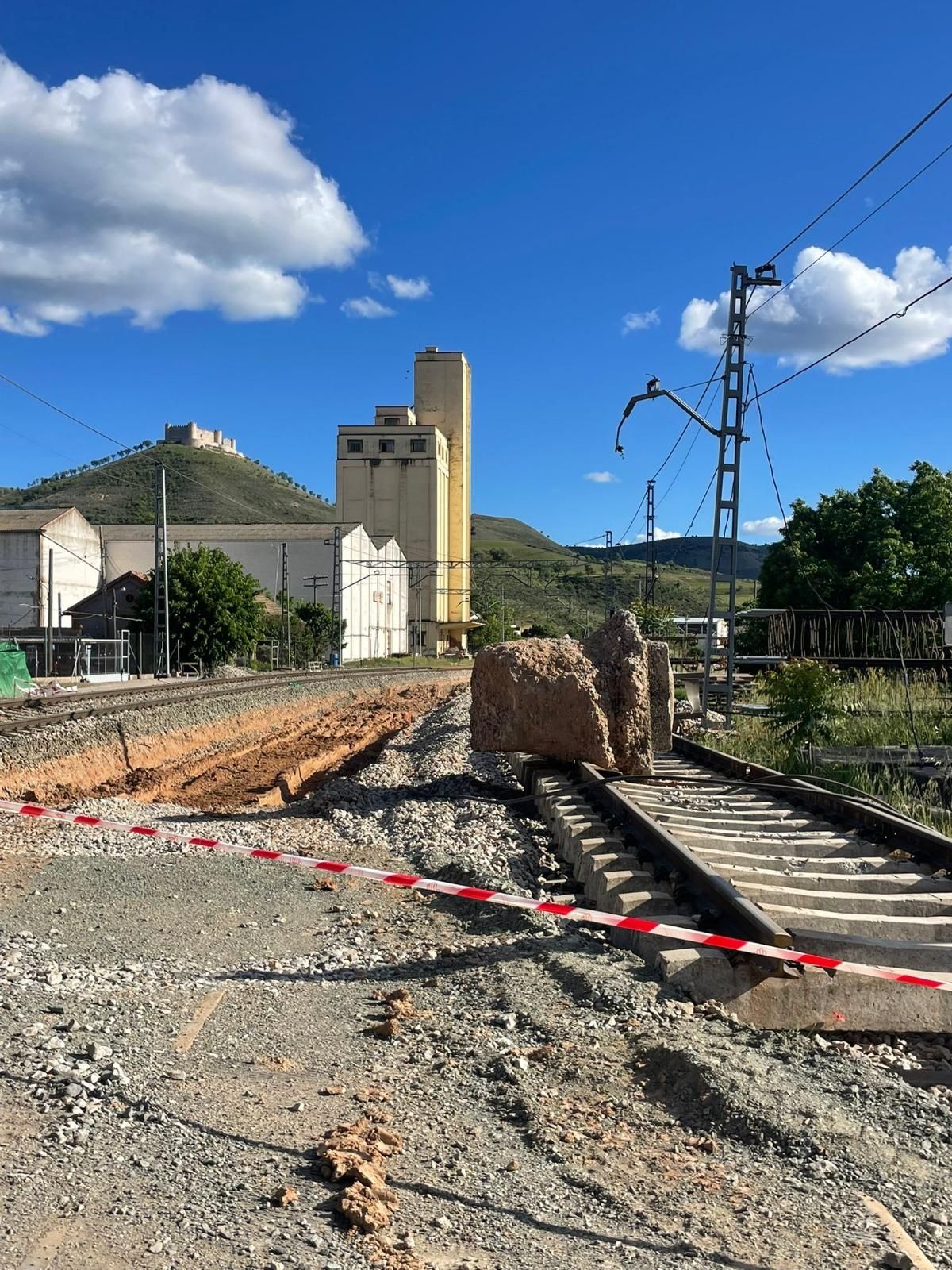 Obras en la vía convencional de tren Madrid-Zaragoza-Barcelona, en la provincia de Guadalajara