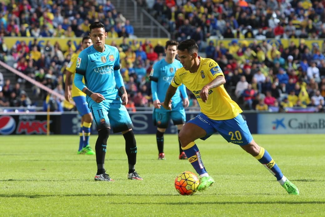 Imágenes del partido entre la UD Las Palmas y el FC Barcelona en el Estadio de Gran Canaria. (Alejandro Ramos).