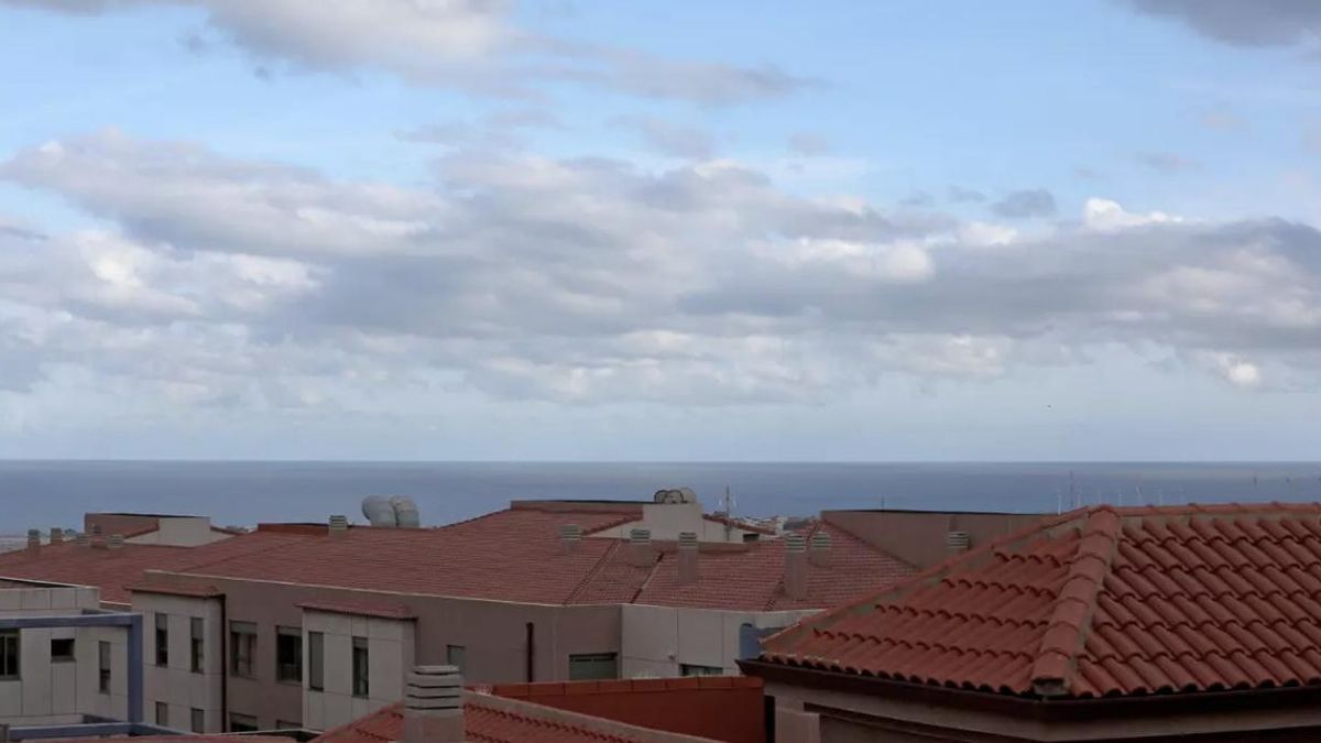 Cielos nubosos, calima y ligero aumento de las temperaturas en Canarias