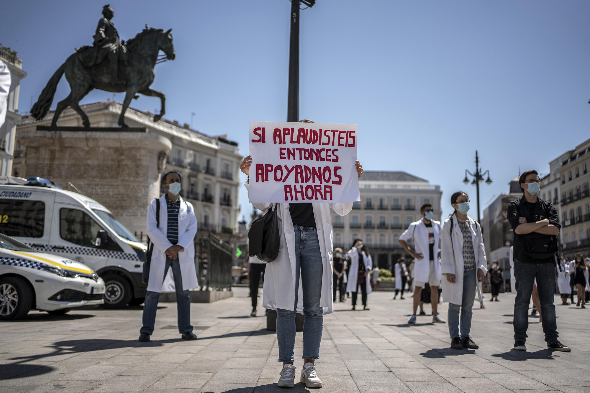 Acto de homenaje a los sanitarios fallecidos por Covid-19