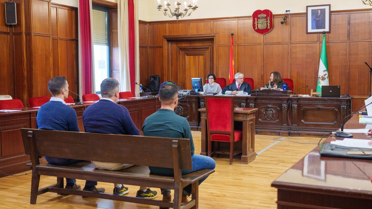El teniente de la Guardia Civil Raúl P.M., durante la celebración del juicio.