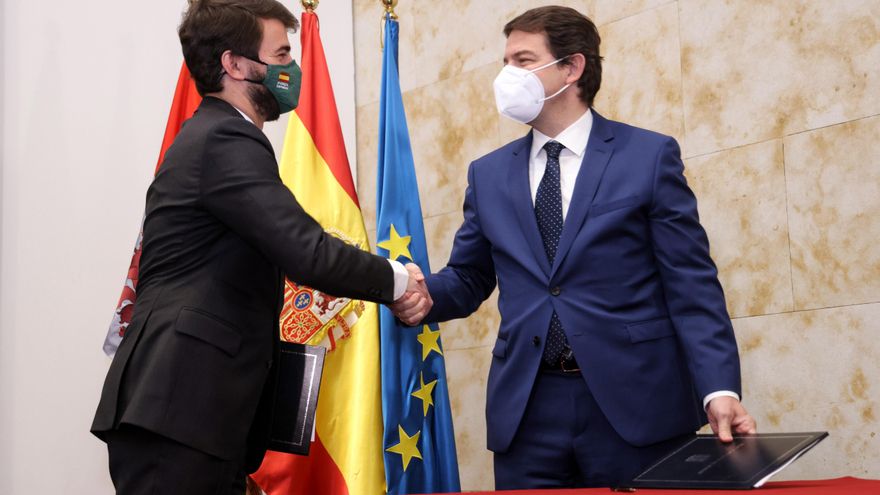 El resto de partidos tras el pacto PP-Vox en Castilla y León: Cinco entristecidos y un burlado