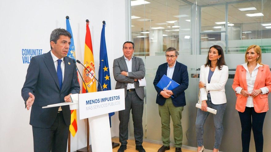 La última propuesta fiscal del PP valenciano: reducir el IRPF de las grandes fortunas un 5% y solo un 0,25% a las rentas más bajas