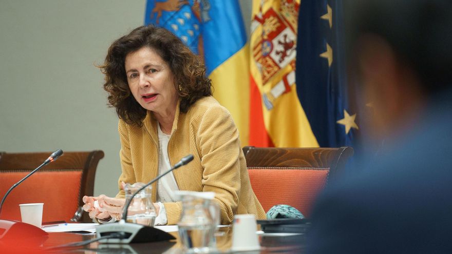 Canarias pierde 36 millones en un año por la bonificacion del impuesto de sucesiones de CC y el PP