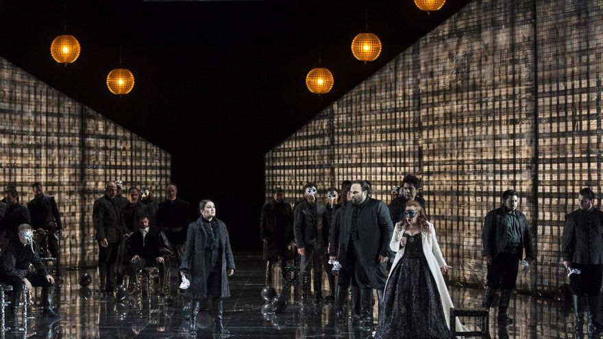 Un moment de l'obra Lucrezia Borgia, de Donizetti, protagonitzada per la soprano Mariella Devia.