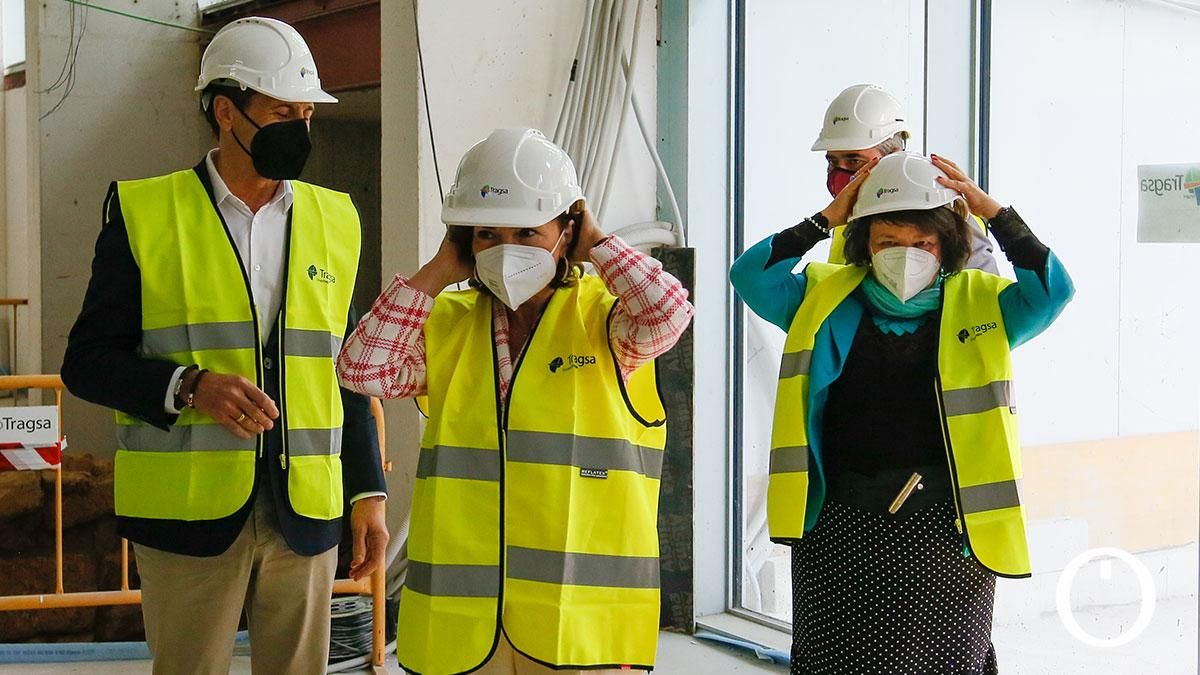 La vicepresidenta del Gobierno Carmen Calvo visita las obras de la Biblioteca del Estado