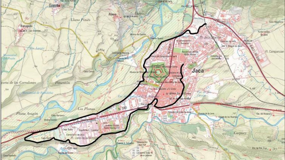 Representación, en línea continua gruesa de las cornisas orográficas que limitan la meseta de Jaca respecto de los dos valles fluviales que la han conformado el Aragon y el Gas