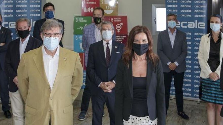 Los empresarios piden a Castilla y León adelantar la vacunación de directivos y trabajadores de multinacionales