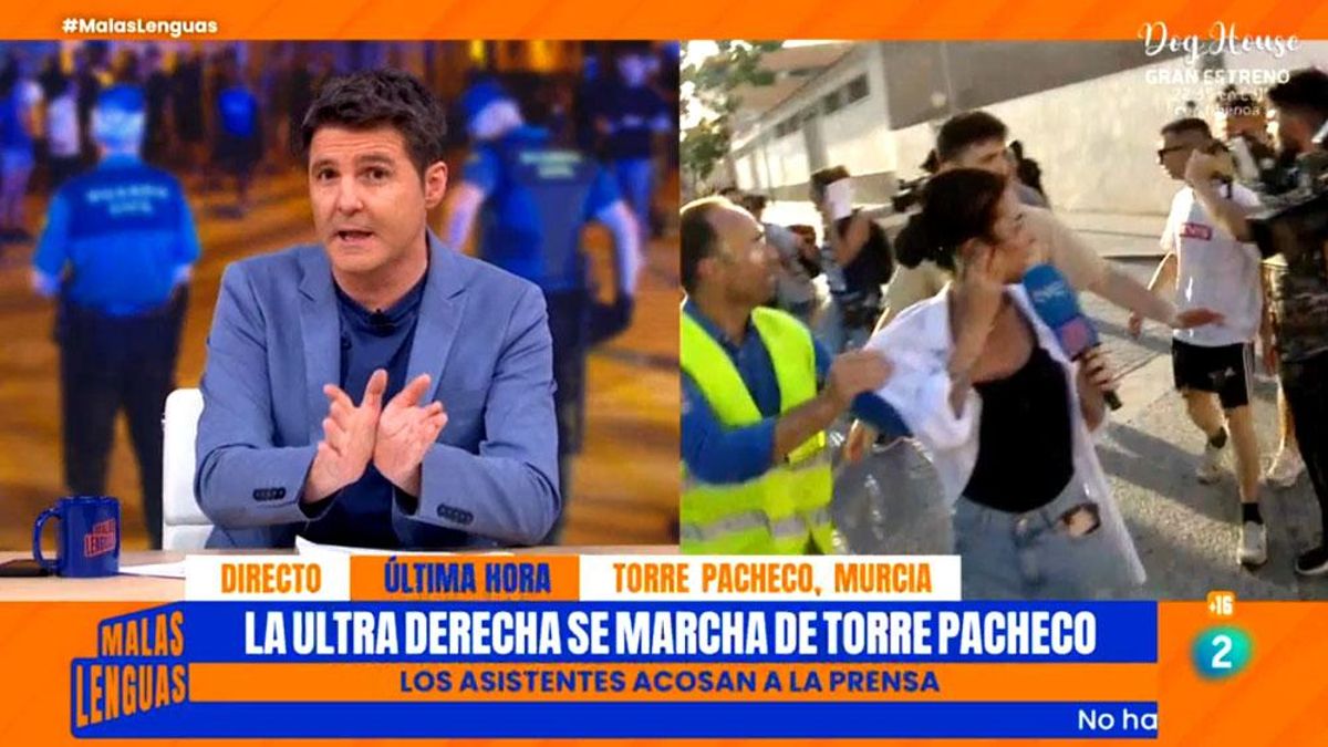 El presidente de RTVE denuncia el acoso a la reportera de 'Malas lenguas'  en Torre Pacheco que acabó escoltada por la policía | video 1