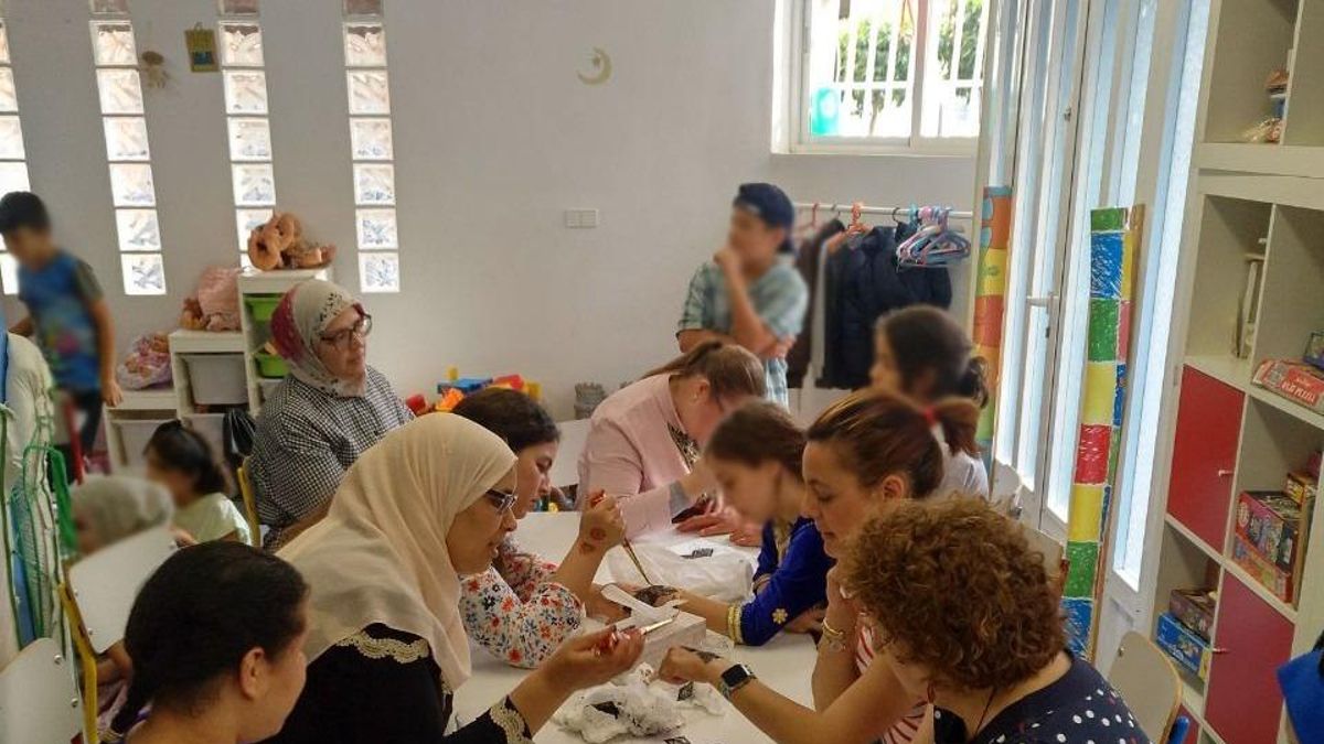 Talleres con padres y madres en la Coordinadora