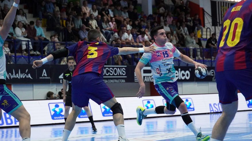 El Cajasol Ángel Ximénez choca con la realidad de un intratable Barça