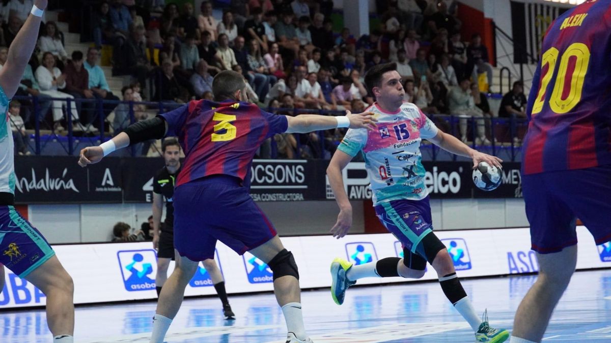 El Cajasol Ángel Ximénez choca con la realidad de un intratable Barça