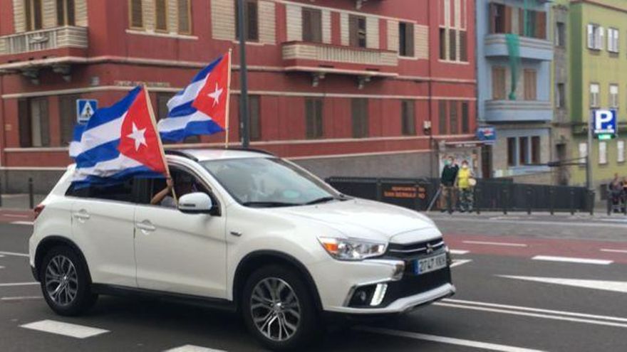 Coches anticastristas en Las Palmas de Gran Canaria