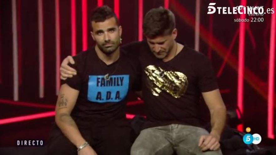 Toño Sanchís y Tutto Durán esperando la expulsión