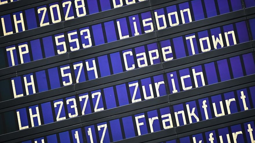 Sudáfrica exige la anulación "urgente" de las restricciones de viaje por la variante ómicron.