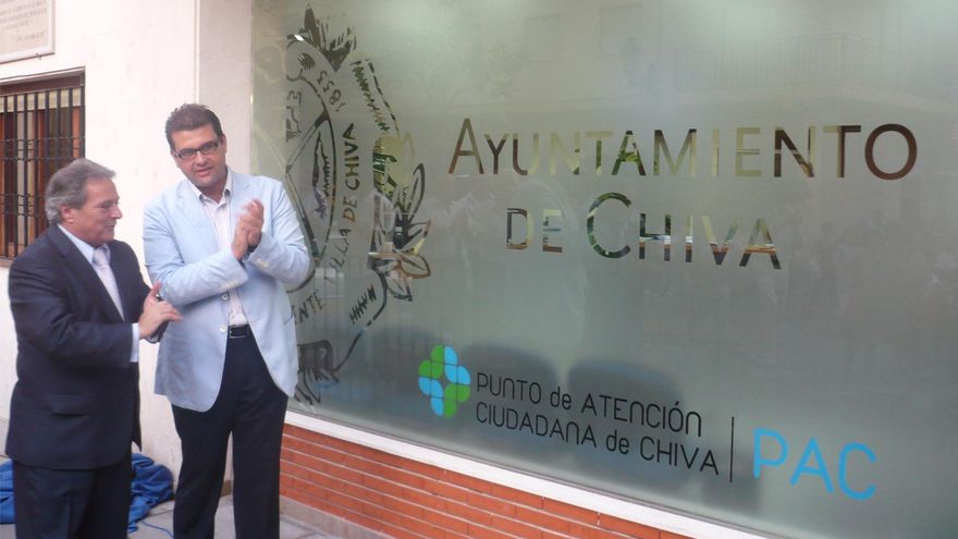 La jueza abre juicio oral contra el exalcalde del PP de Chiva y le obliga a pagar en 24 horas una fianza de casi 300.000 euros