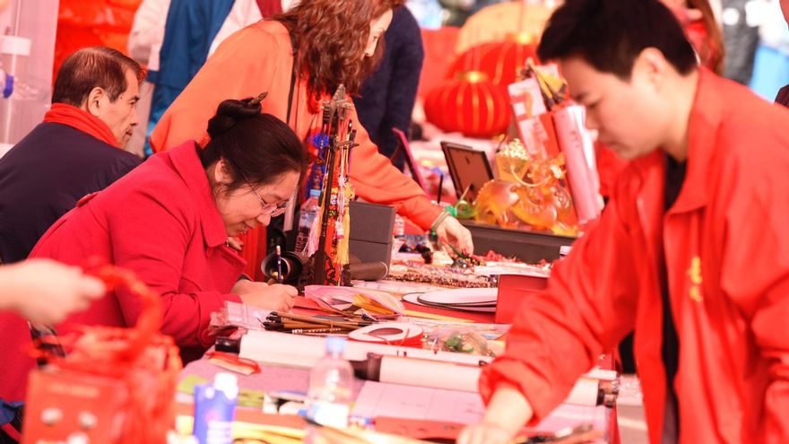 Mercadillo del Año del Caballo en Usera