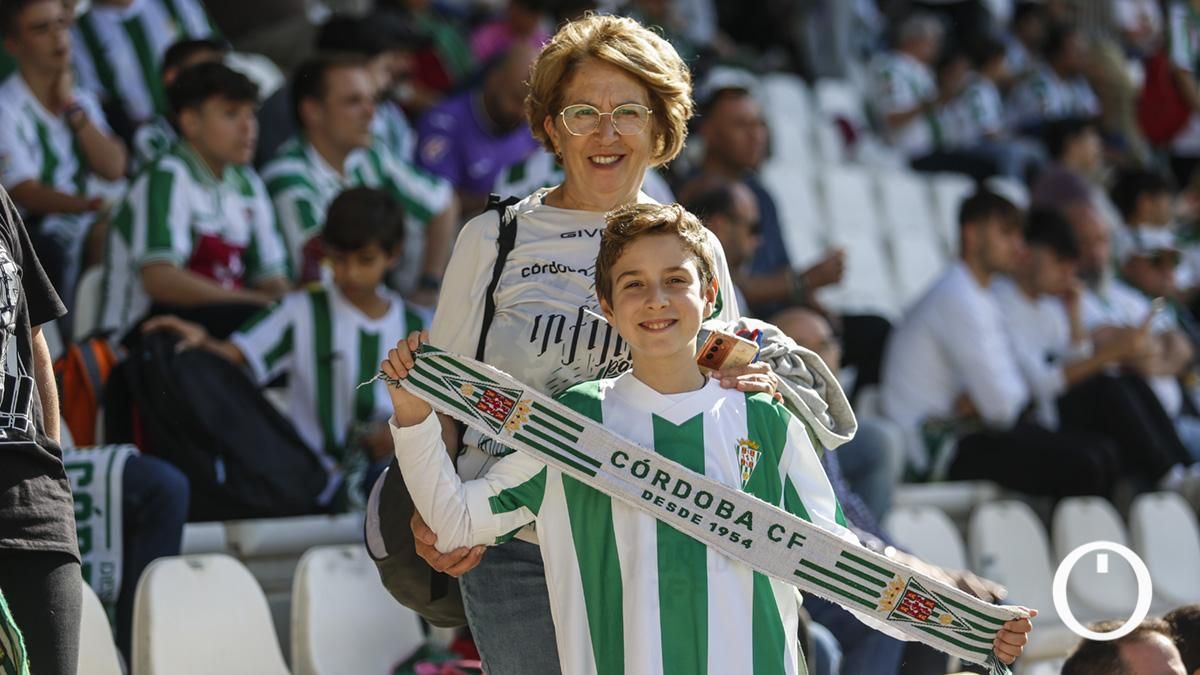 Grada Blanquiverde del Córdoba CF - CD Castellón