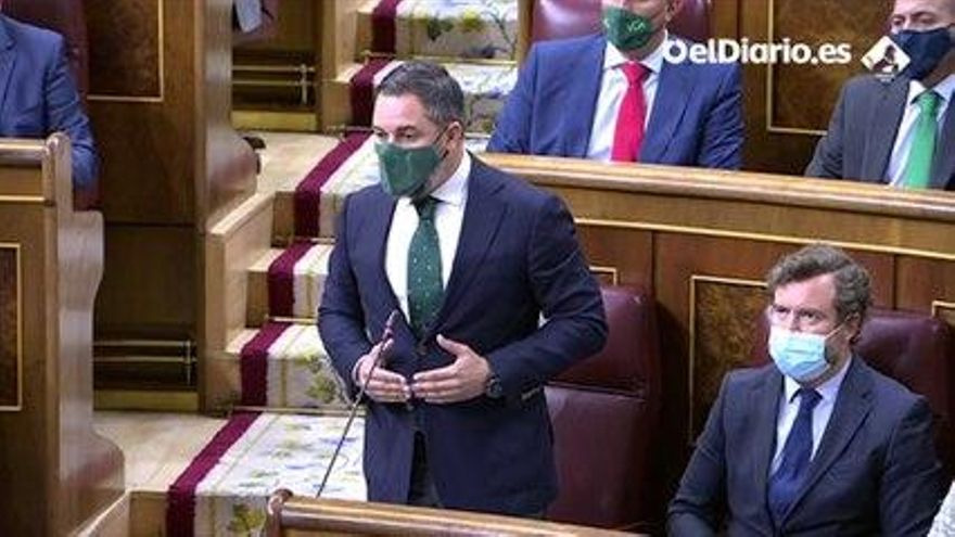 Abascal eleva su discurso xenófobo y señala a las personas migrantes como los "enemigos de España"