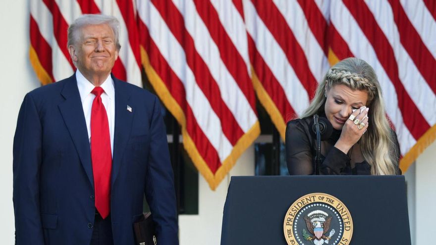 Con Trump, todo va de Trump, hasta una medalla a Charlie Kirk... Y los suyos, con Bannon al frente, ya apuntan al tercer mandato en 2028