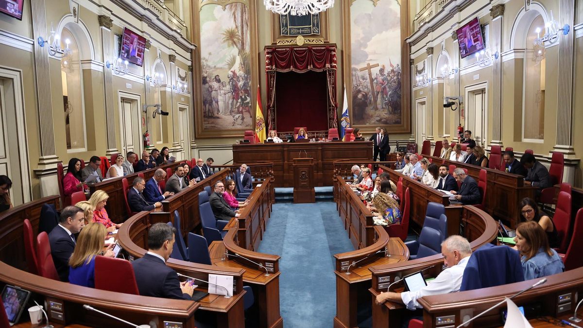 DIRECTO | Siga el pleno del Parlamento de Canarias
