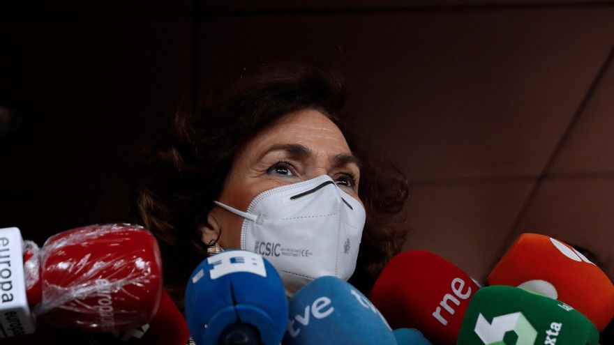 La vicepresidenta primera del Gobierno, Carmen Calvo. EFE/J.J. Guillén/Archivo
