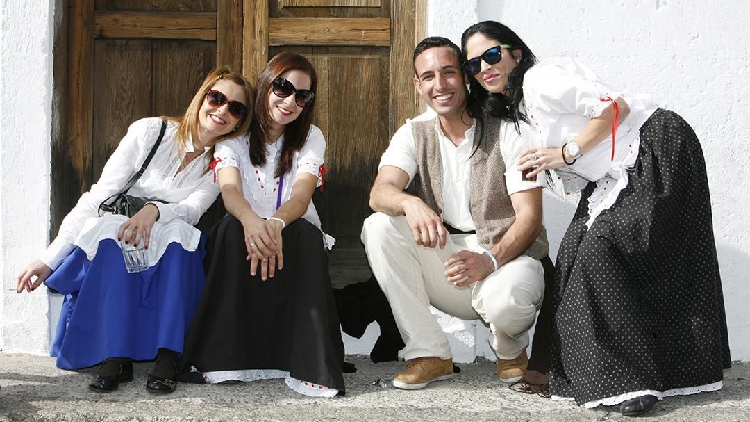 Las calles de Santa Lucía de Tirajana se llenan con motivo de la romería de Los Labradores. (Foto: Alejandro Ramos).