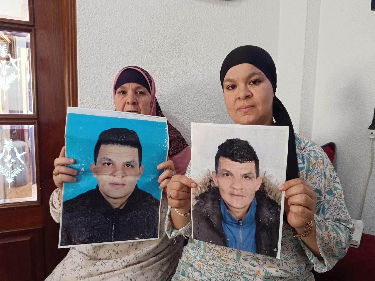 Jamila y Nassira, madre y hermana de Abderrahim