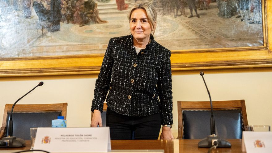 La ministra de Educación, Formación Profesional y Deportes, Milagros Tolón, durante el plenario del Consejo Escolar del Estado, a 12 de febrero de 2026, en Madrid (España). El Consejo Escolar del Estado (CEE) pide una nueva ley para reducir los ratios en