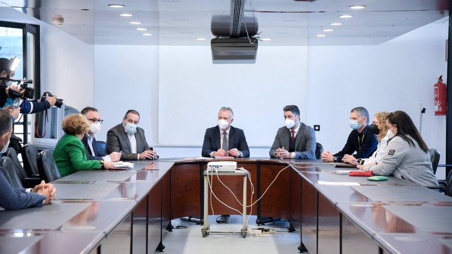 Conferencia de Presidentes: Canarias pide un marco jurídico común para poder imponer toques de queda nocturnos