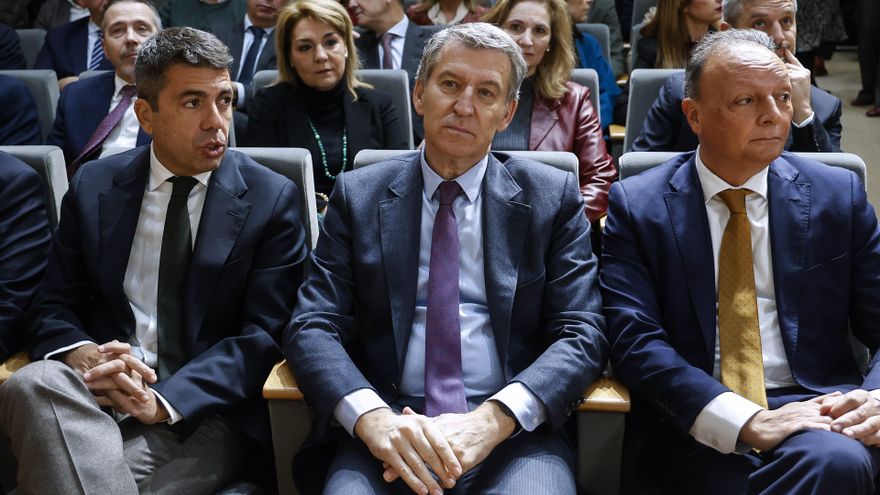 Mazón tense management at PP four months after the DANA