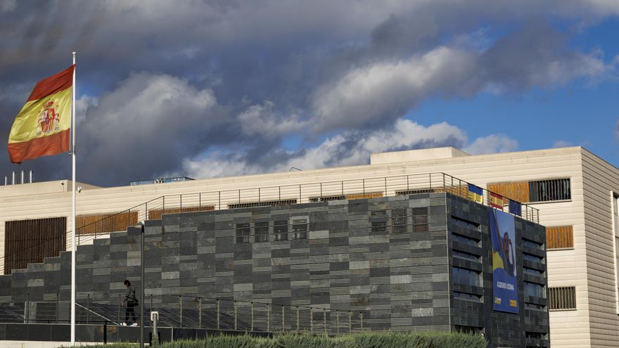 El Gobierno ofrece a Canarias 400 plazas en Madrid para los menores migrantes en asilo