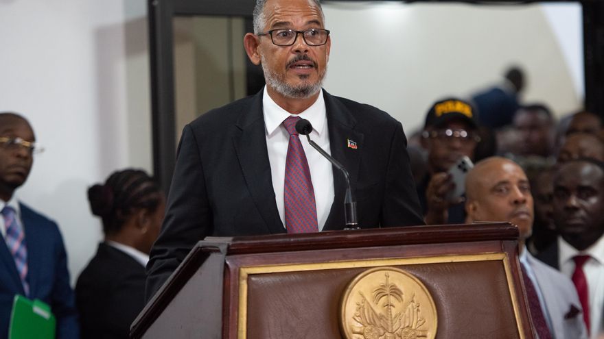 Anteproyecto de Constitución de Haití convierte al presidente en jefe de Estado y Gobierno