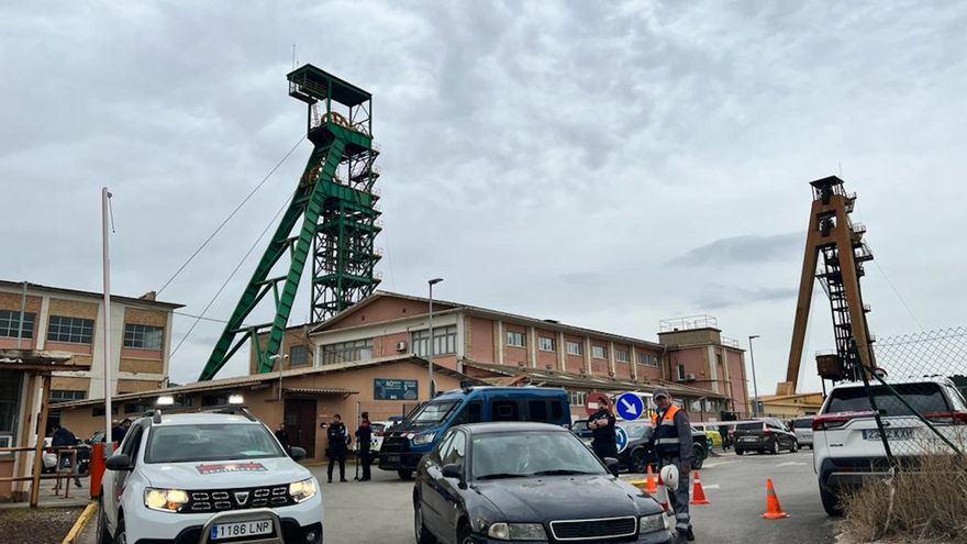 Tres trabajadores mueren por un desprendimiento en una mina de Súria (Barcelona)