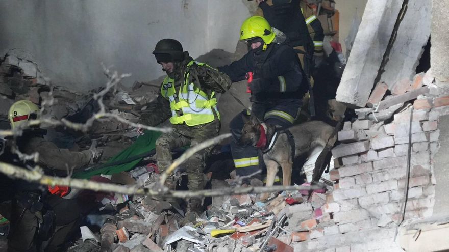 Hungría veta sanciones a Rusia y un préstamo a Ucrania mostrando los problemas de gobernabilidad de la UE