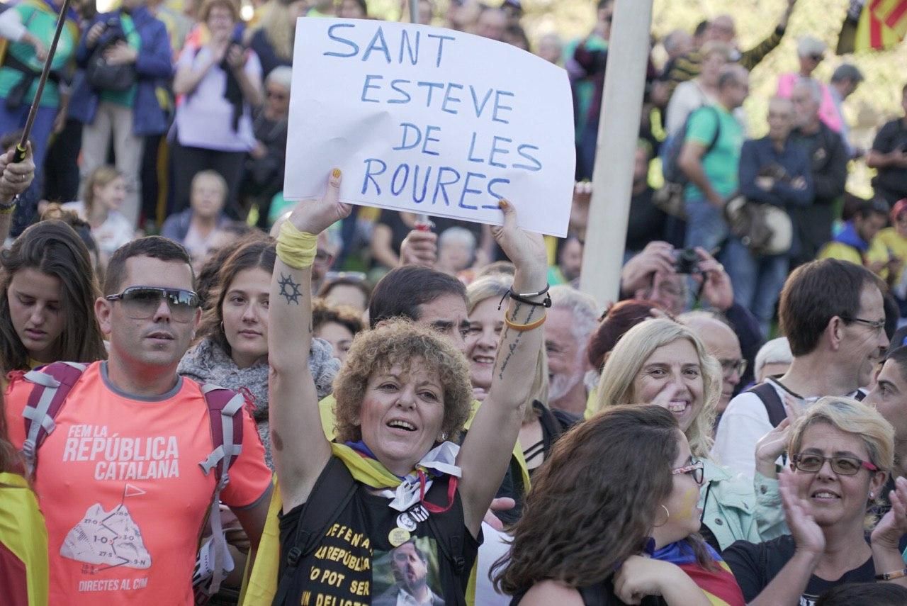 Manifestantes el 26-O contra la sentencia del procés